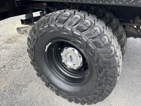 Used 2019 Ford F350 XL w/ Power Equipment Group AWD/4WD image 12