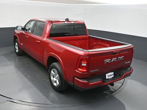 New 2026 RAM 1500 4x4 Crew Cab image 32