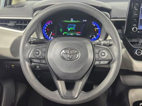 Used 2022 Toyota Corolla LE image 20
