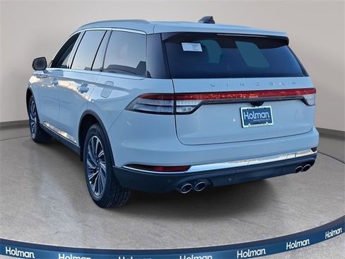 New 2026 Lincoln Aviator AWD image 7