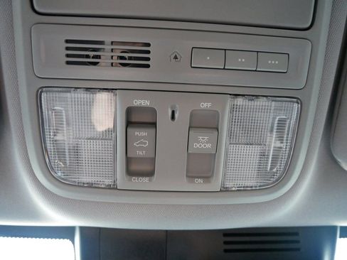 Used 2021 Honda CR-V EX-L image 26