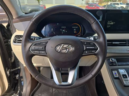 Used 2020 Hyundai Palisade Limited image 17