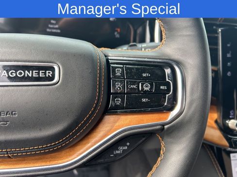 Used 2024 Jeep Grand Wagoneer Series III image 10