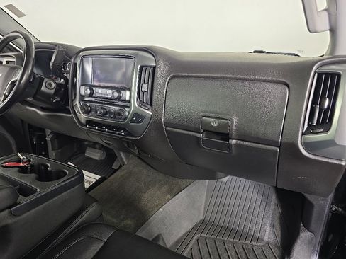 Used 2018 Chevrolet Silverado 1500 LT w/ Midnight Edition AWD/4WD image 35