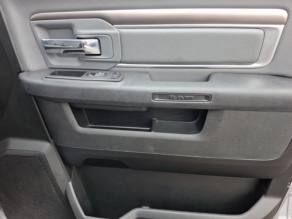 Certified 2024 RAM 1500 Classic SLT AWD/4WD image 10