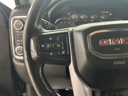 Used 2022 GMC Sierra 1500 Elevation w/ LPO, Elevation Black Package image 11
