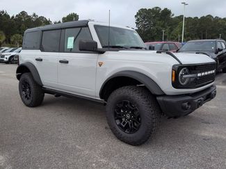 New 2026 Ford Bronco Badlands AWD/4WD video 2