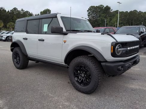 New 2026 Ford Bronco Badlands AWD/4WD image 2