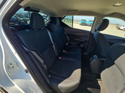 Used 2024 Nissan Kicks SV FWD image 26