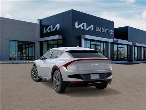 New 2026 Kia EV6 Light RWD image 4