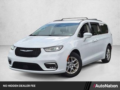 Used 2022 Chrysler Pacifica Touring-L