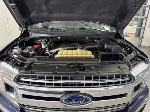 Used 2019 Ford F150 XLT w/ Equipment Group 302A Luxury AWD/4WD image 28