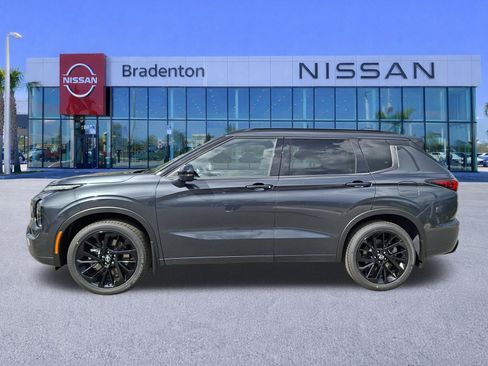 New 2026 Nissan Rogue Platinum AWD/4WD image 3