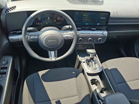 New 2026 Hyundai Kona SE image 7