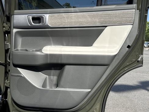 New 2026 Hyundai Santa Fe Calligraphy FWD image 17