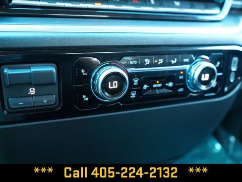 Used 2025 GMC Sierra 1500 SLT RWD image 46