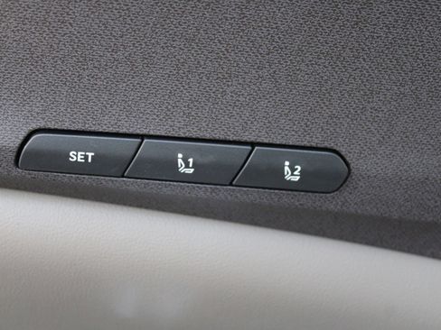New 2026 Kia Carnival EX FWD image 27