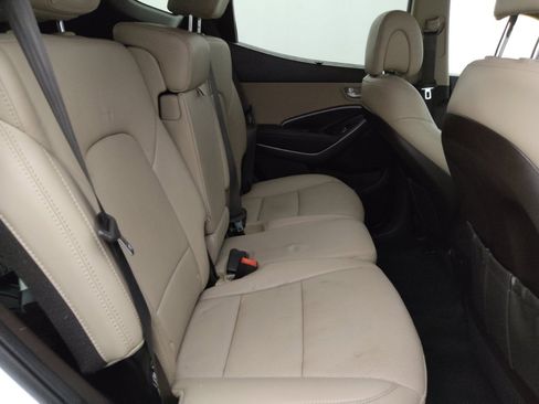 Used 2018 Hyundai Santa Fe Sport FWD image 19
