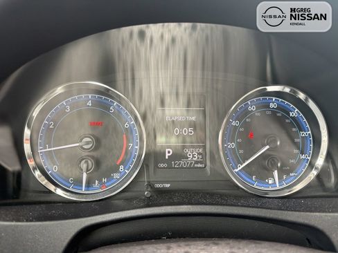 Used 2018 Toyota Corolla LE FWD image 6