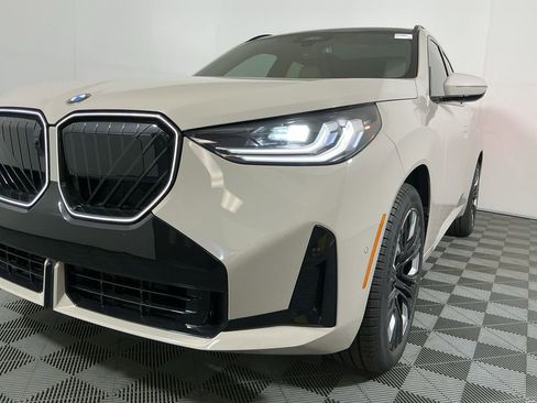 New 2026 BMW X3 xDrive30 w/ Premium Package image 10