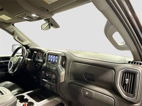 Used 2019 Chevrolet Silverado 1500 LTZ image 31