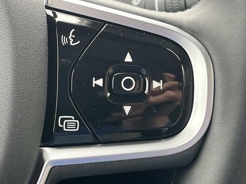 New 2026 Volvo XC90 T8 Plus image 28