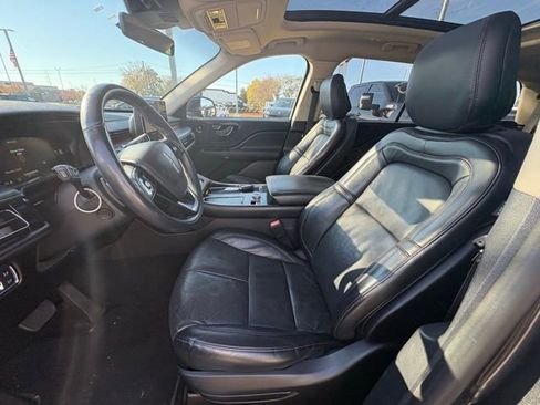 Used 2020 Lincoln Aviator Reserve w/ Equipment Group 201A image 13