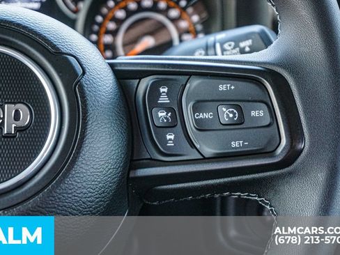 Used 2025 Jeep Wrangler Unlimited Sport AWD/4WD image 31