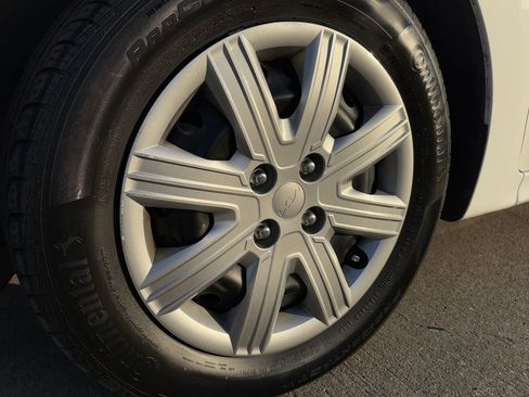 Used 2023 Kia Rio LX image 11