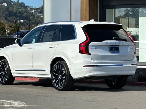 New 2026 Volvo XC90 B6 Plus w/ Protection Package Premier image 6