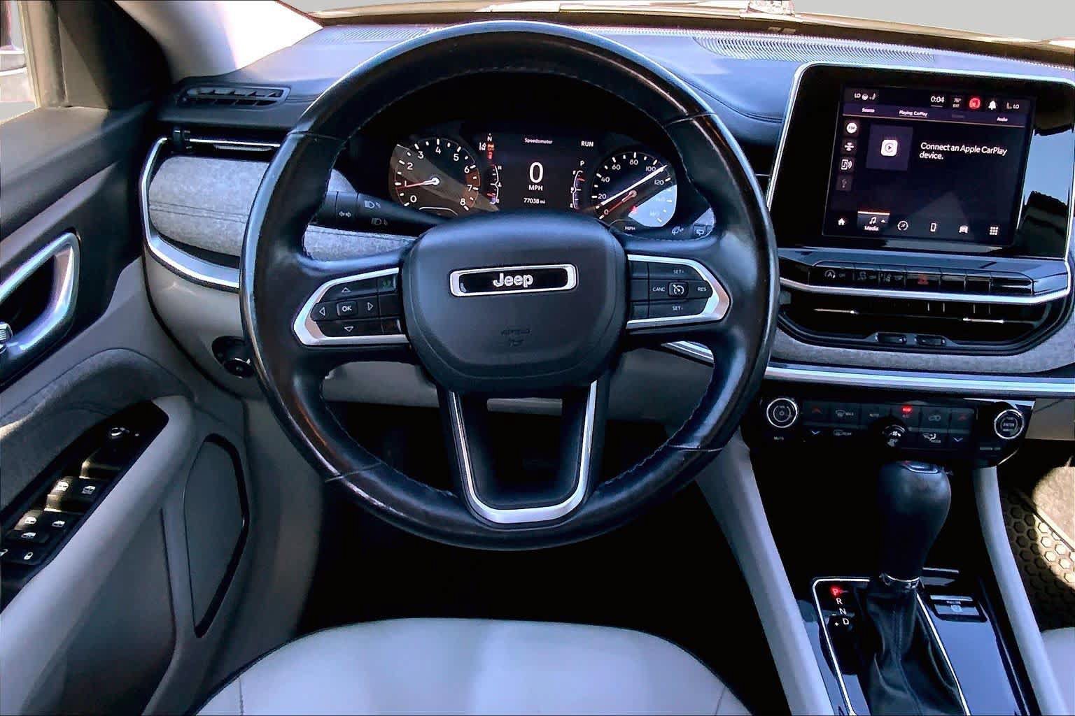 Used 2022 Jeep Compass Latitude w/ Convenience Group FWD image 6