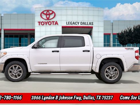 Used 2016 Toyota Tundra SR5 image 6
