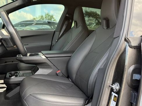 Certified 2025 BMW iX xDrive50 AWD/4WD image 7