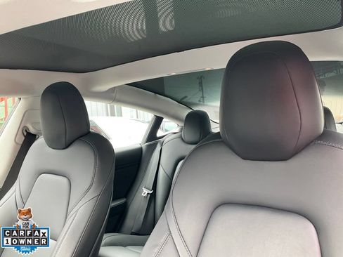 Used 2020 Tesla Model 3 Long Range AWD/4WD image 18