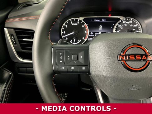 Certified 2025 Nissan Rogue SV AWD/4WD image 11