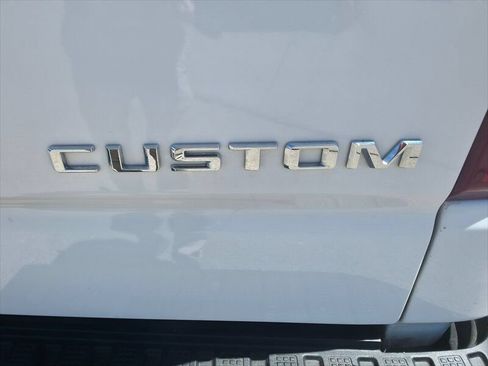 Used 2023 Chevrolet Silverado 1500 Custom Trail Boss AWD/4WD image 12