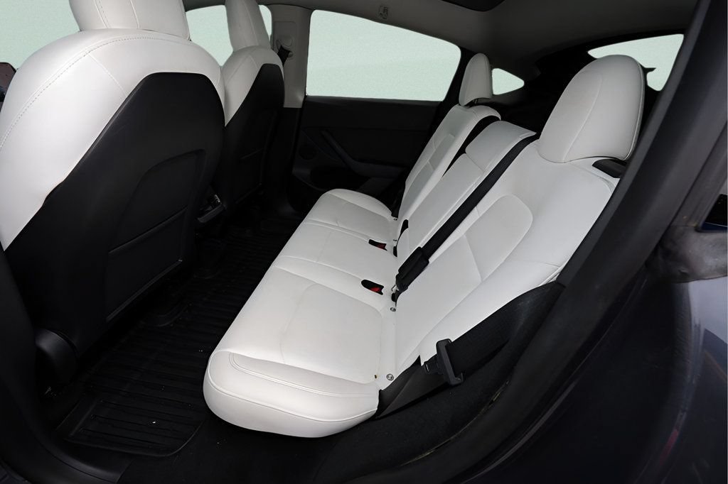 Used 2023 Tesla Model Y Long Range AWD/4WD image 13