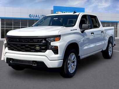 New 2026 Chevrolet Silverado 1500 Custom w/ Turbomax Blackout Package