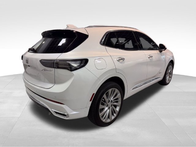 Used 2025 Buick Envision Avenir AWD/4WD image 5