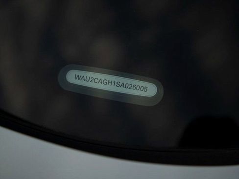 New 2025 Audi A6 e-tron Premium Plus image 32