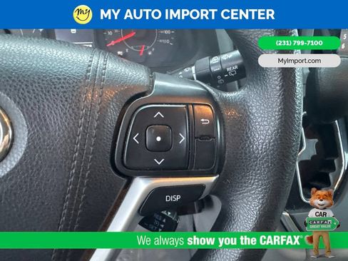 Used 2015 Toyota Sienna LE FWD image 16
