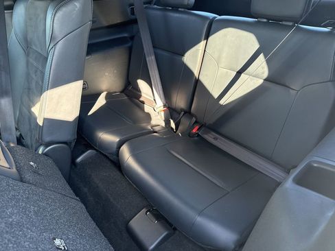 Used 2024 Mitsubishi Outlander SE image 21