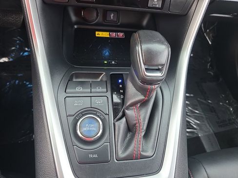 Used 2022 Toyota RAV4 XSE image 23