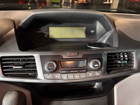 Used 2011 Honda Odyssey EX image 14