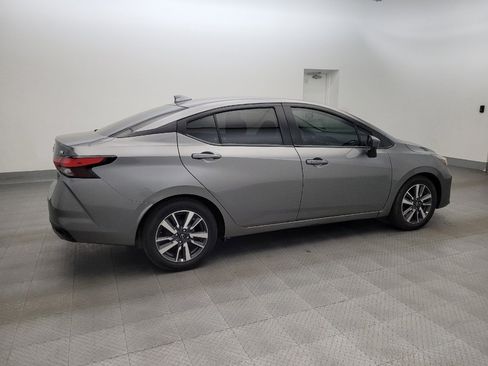 Used 2023 Nissan Versa SV FWD image 10