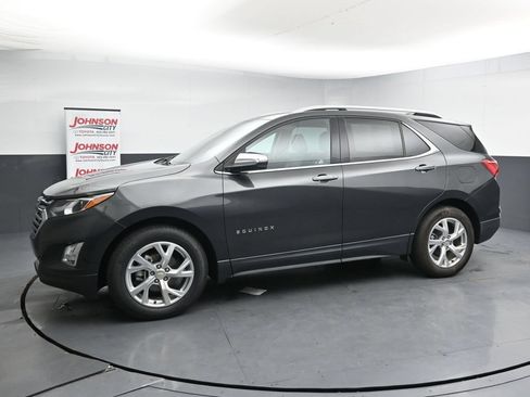 Used 2020 Chevrolet Equinox Premier FWD image 2