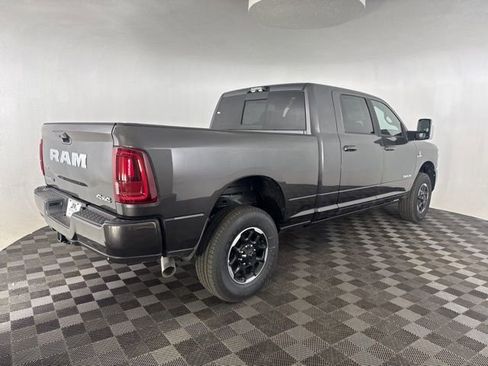 New 2025 RAM 2500 Laramie AWD/4WD image 7