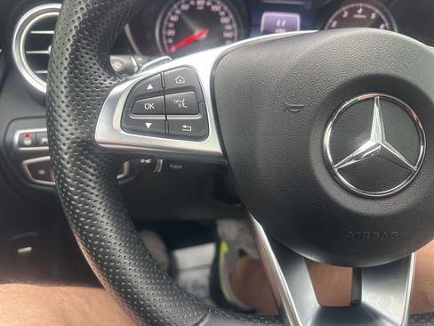 Used 2018 Mercedes-Benz GLC 300 4MATIC Coupe image 33
