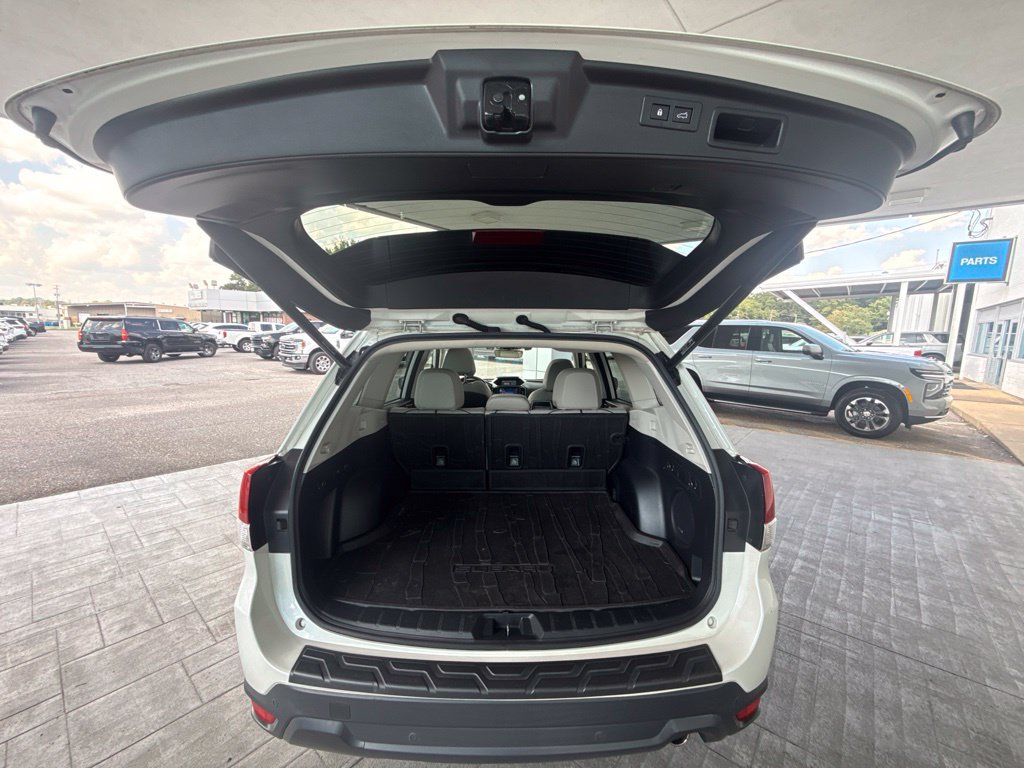 Used 2020 Subaru Forester Limited w/ Popular Package #3 AWD/4WD image 46