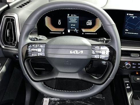 New 2026 Kia Sorento EX image 17